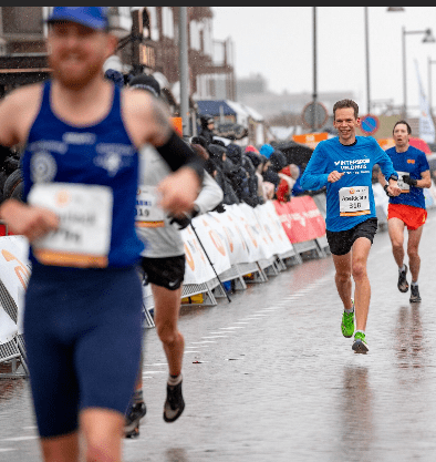 Stan Niesten & Ralph Apeldoorn wschitteren in Egmond