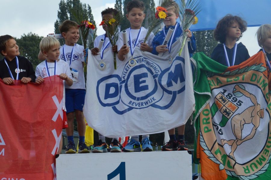 Goud en brons voor DEM pupillen bij estafette kampioenschap